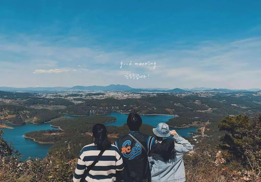 đỉnh Pinhatt Hồ Tuyền Lâm