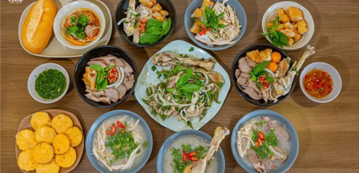 Bánh ướt lòng gà Trang - ăn sáng ở Đà Lạt