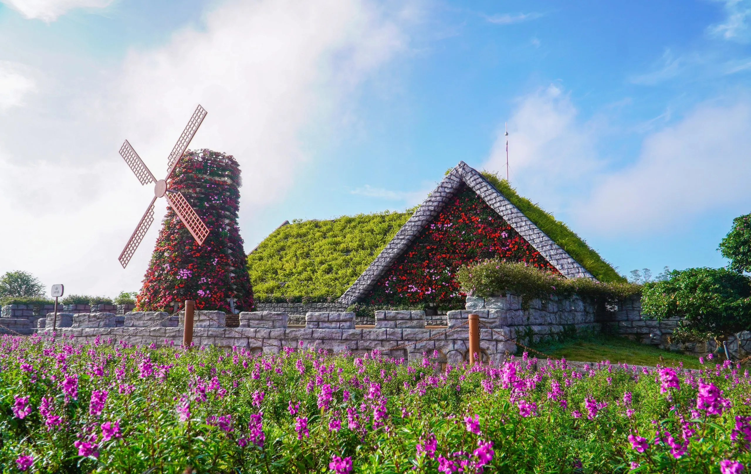 Dalat Fairytale Land-Fresh Garden Đà Lạt