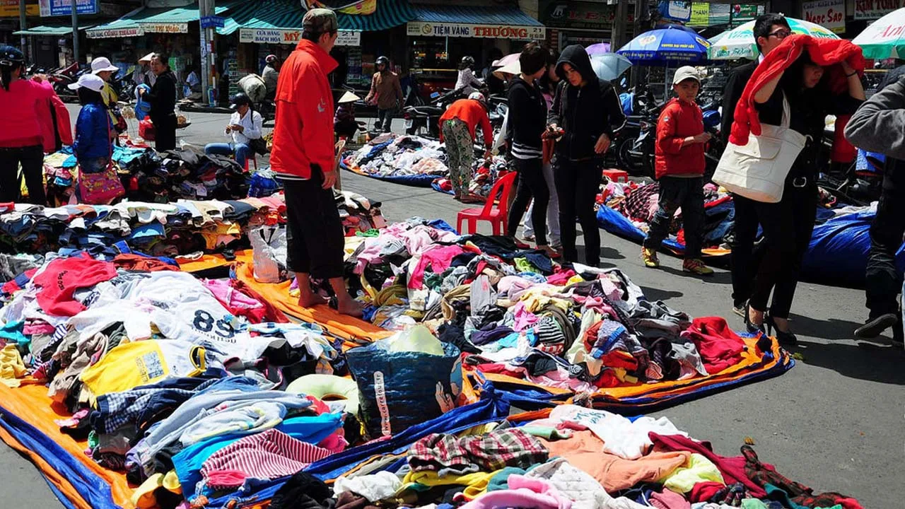 Đồ si chợ đêm Đà Lạt