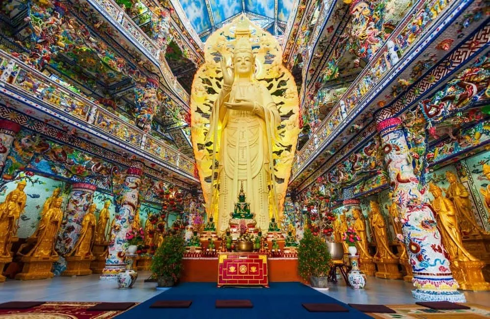 Kỉ lục chùa Linh Phước