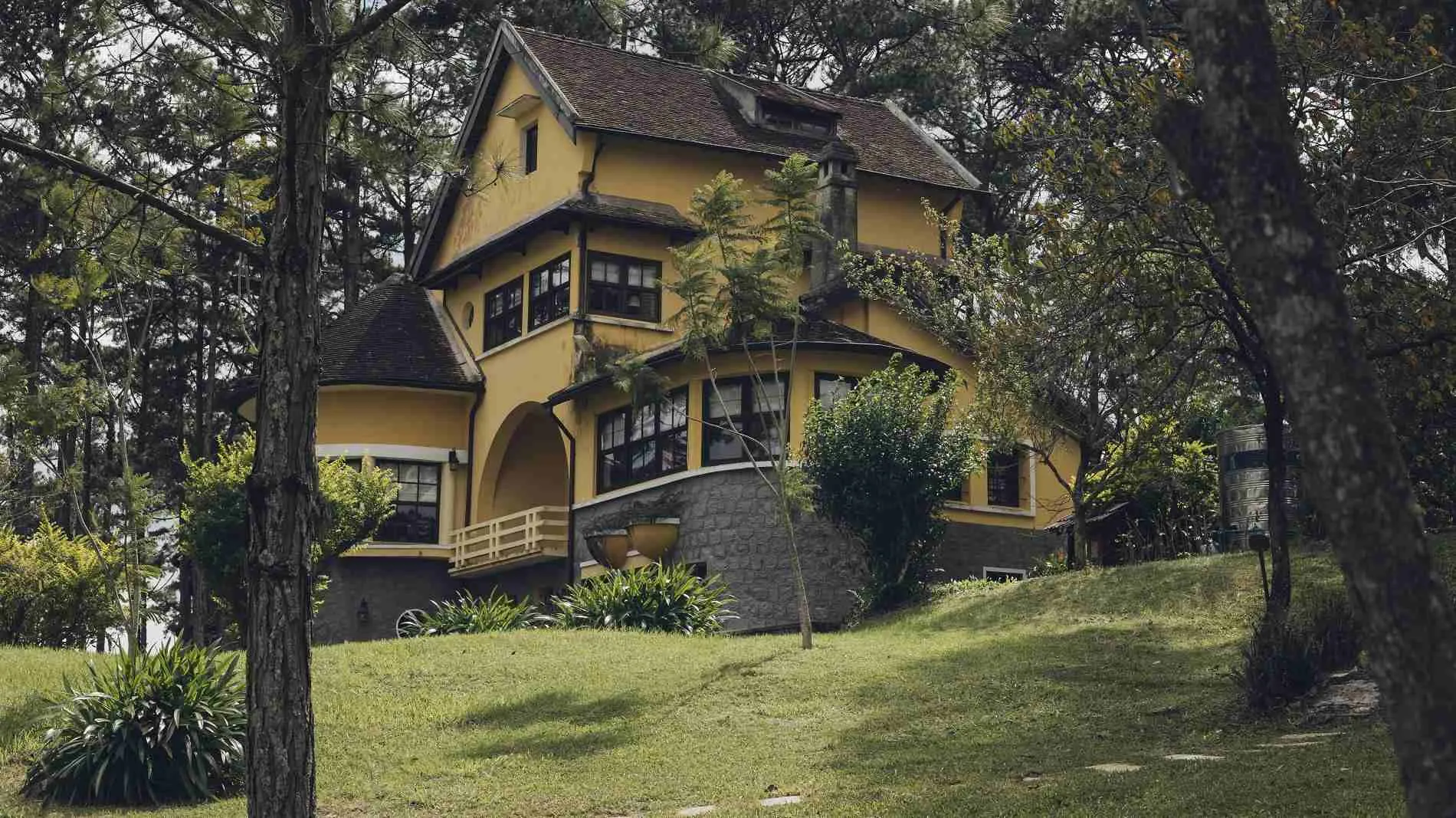 Kien truc va khong gian song o da lat 1