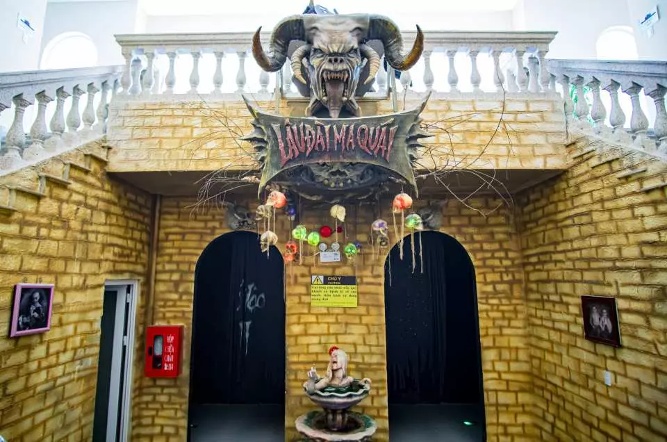 Lâu đài ma – trải nghiệm rùng rợn wonderland đà lạt