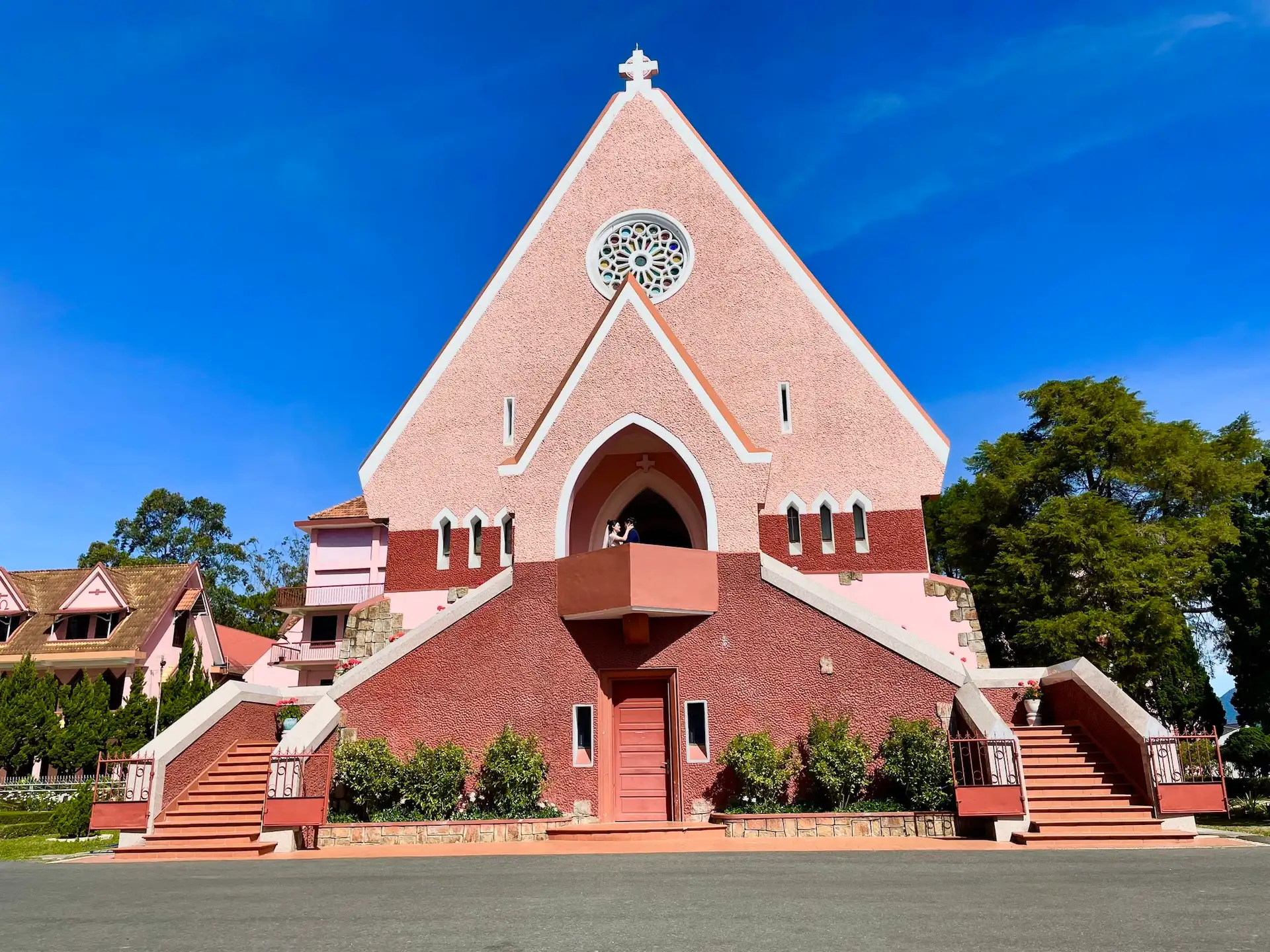 Nhà thờ Domaine de Marie - du lịch Đà Lạt