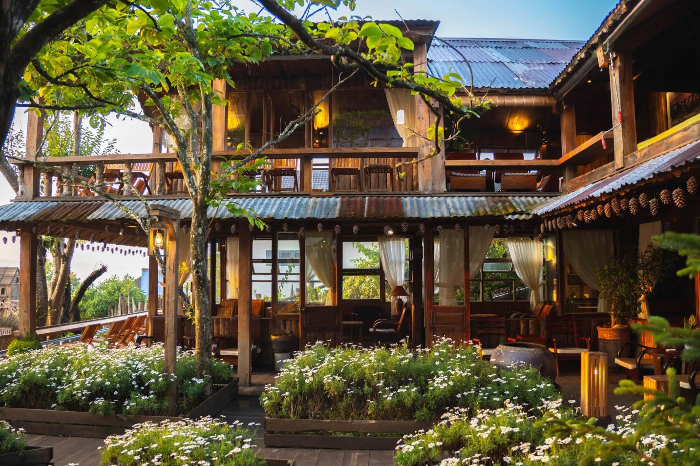 Quán Cafe Bình Minh Ơi - Quán cà phê đẹp ở Đà Lạt