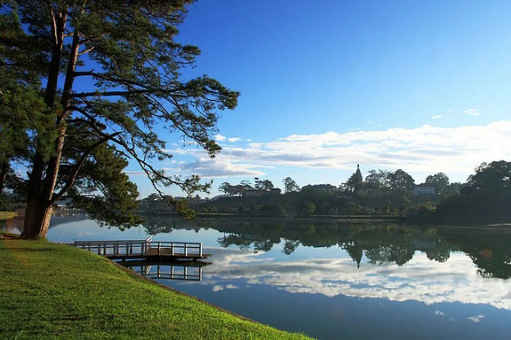 Su tich ho xuan huong da lat