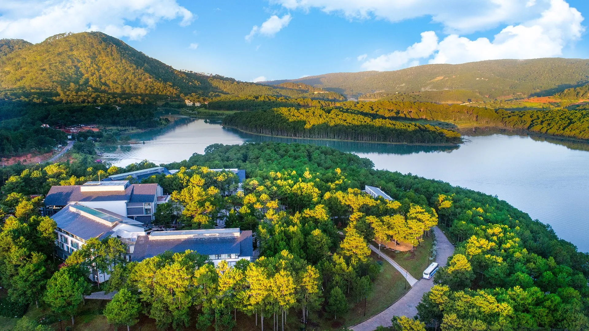 Terracotta Hotel & Resort Đà Lạt - wonderland Đà Lạt